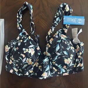Cupshe Sugar Meadow DD+ Bikini Top